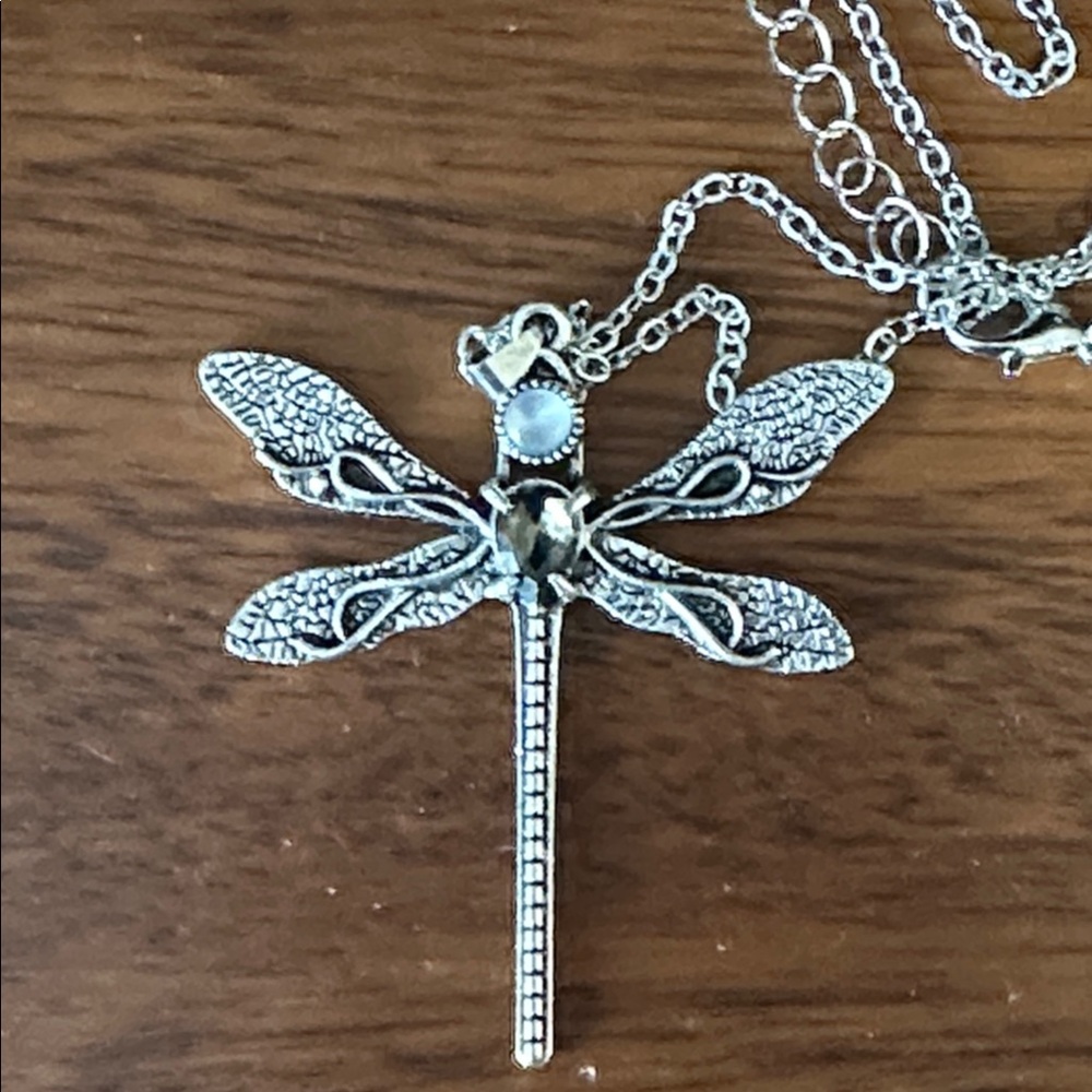Elegant Silver Dragonfly Necklace